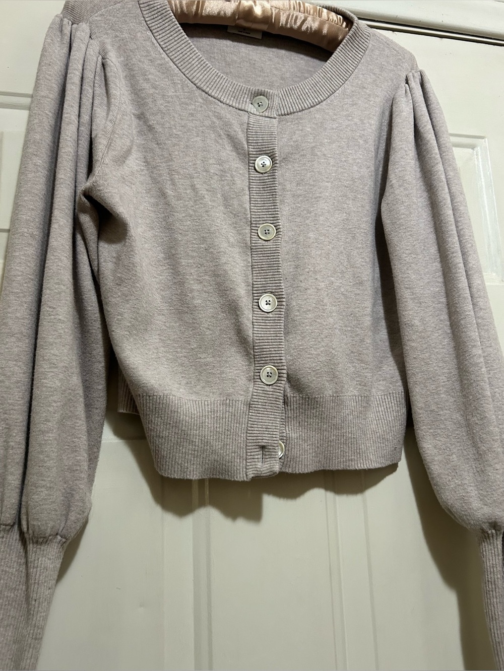 Aritzia Wilfred Light Grey Sweater Cardigan Size M